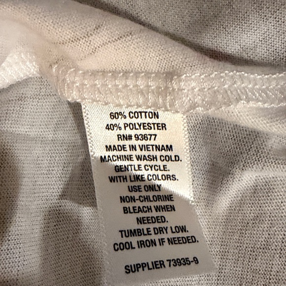 A.N.A Women's White and Pink Floral V-Neck Top t shirt size M new - Picture 5 of 5